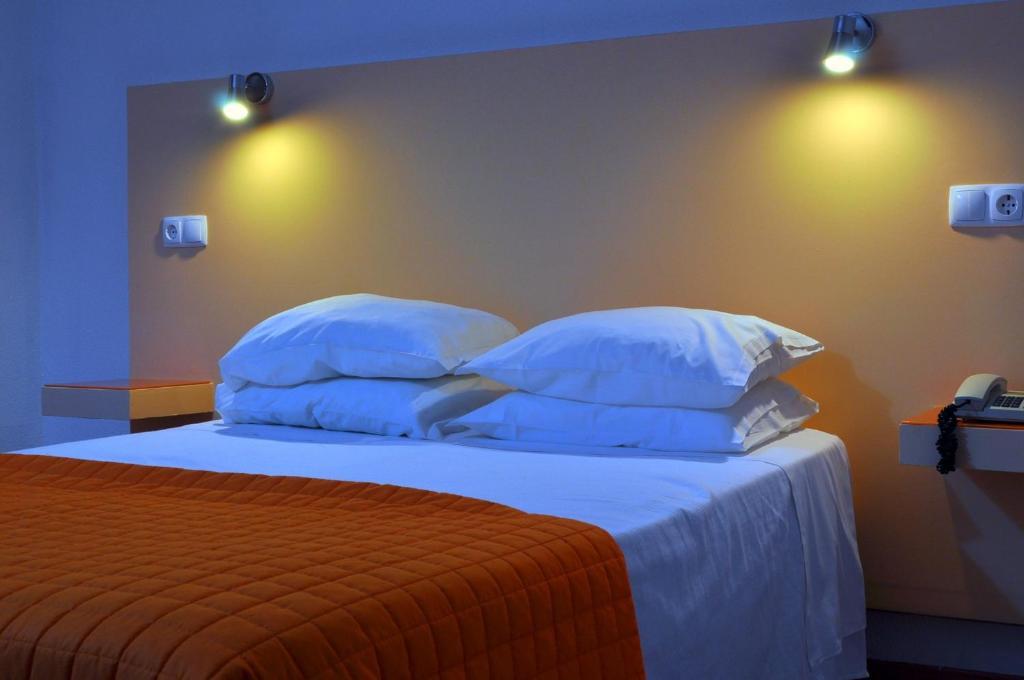 Hotel Brasa Elvas Rum bild
